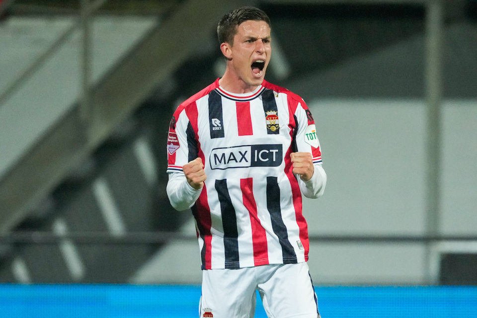 防线脆弱的 防线脆弱的