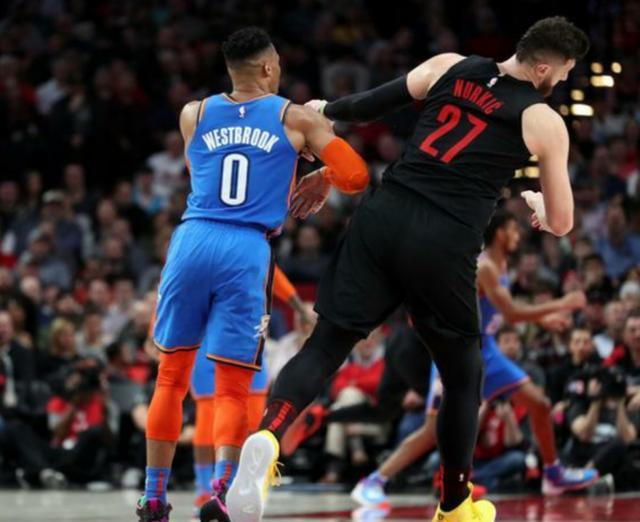 佳在世界羽 佳在世界羽